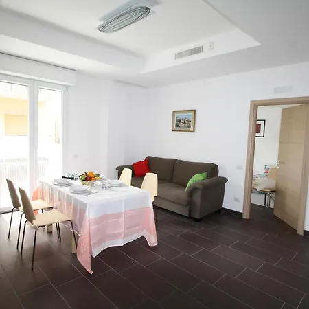 Appartamenti Giusy E Giusy 2 *